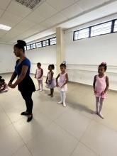 Aula de balé infantil e juvenil no Compaz Eduardo Campos