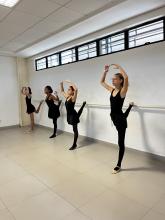 Aula de balé infantil e juvenil no Compaz Eduardo Campos